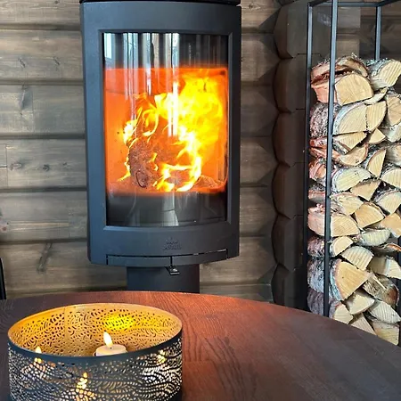 Sentrumsnaer Roroshytte * Røros