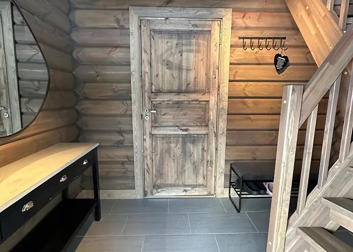 Sentrumsnaer Roroshytte